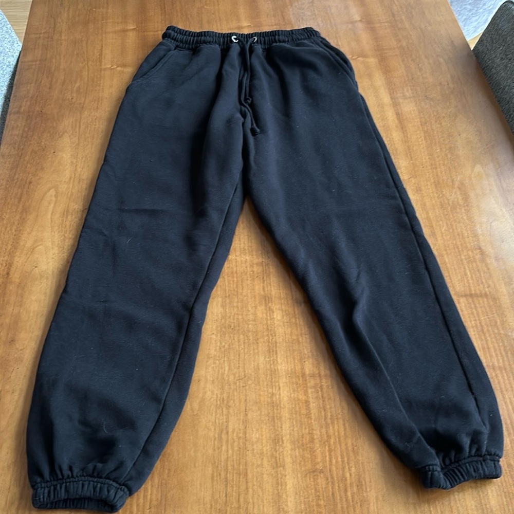 Missguided black sweatpants size 4